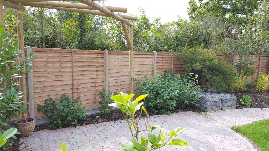 new-back-fence