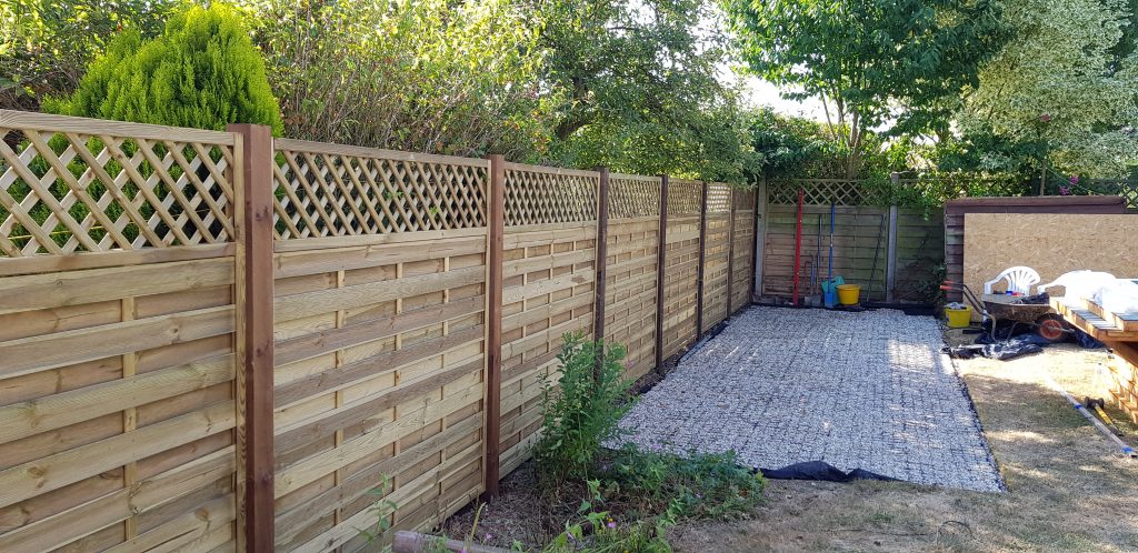 16' x 10' Shed Base & New Horizontal Trellis Fence