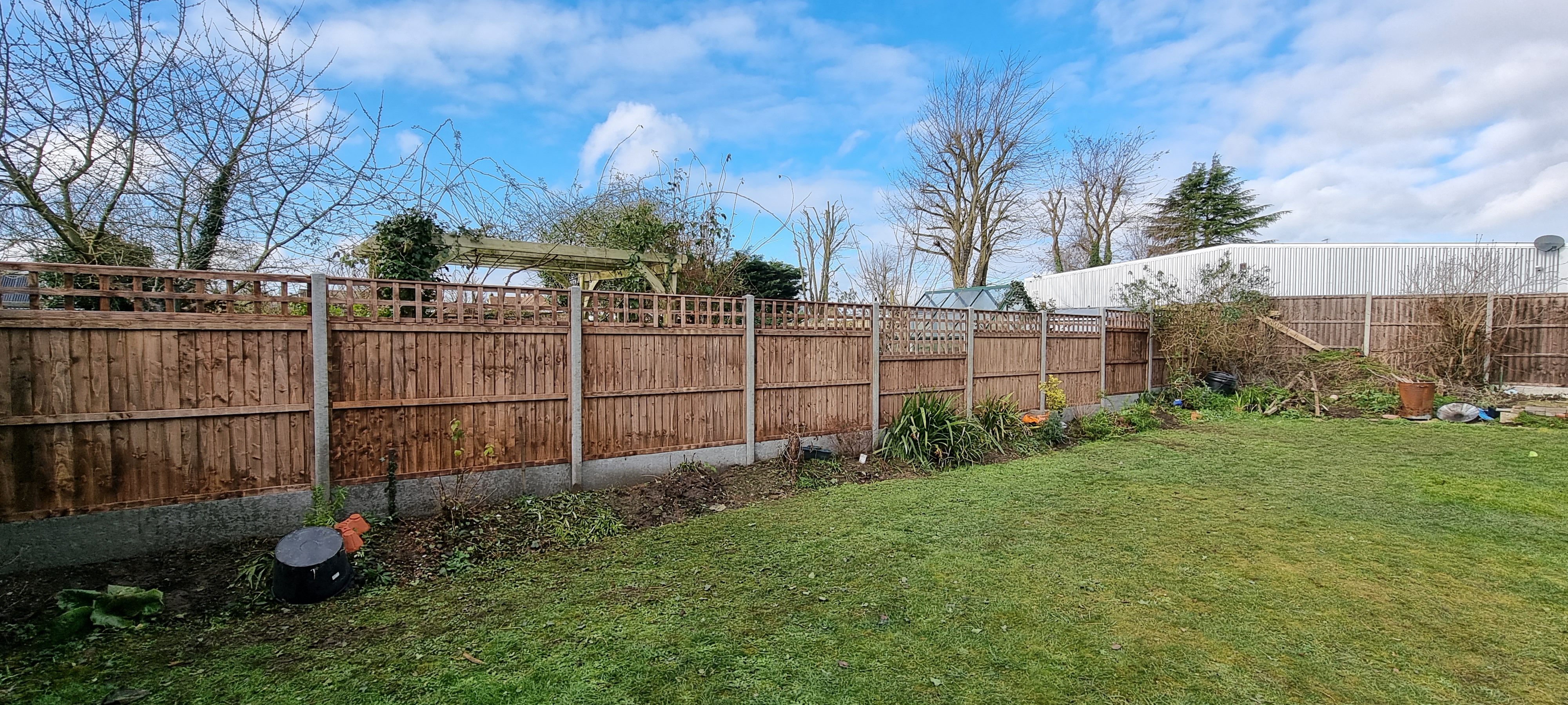 Replacement Garden Fence Elsenham